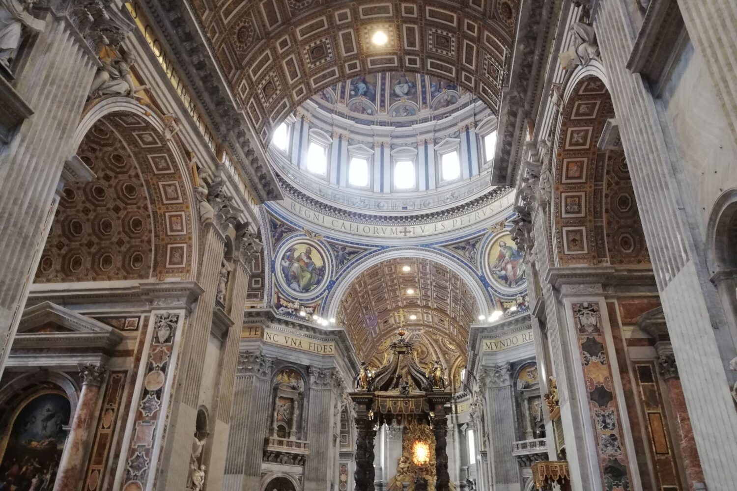 Basilique_Saint_Pierre_Rome_Vatican_credits@djami_leonardo-express.com