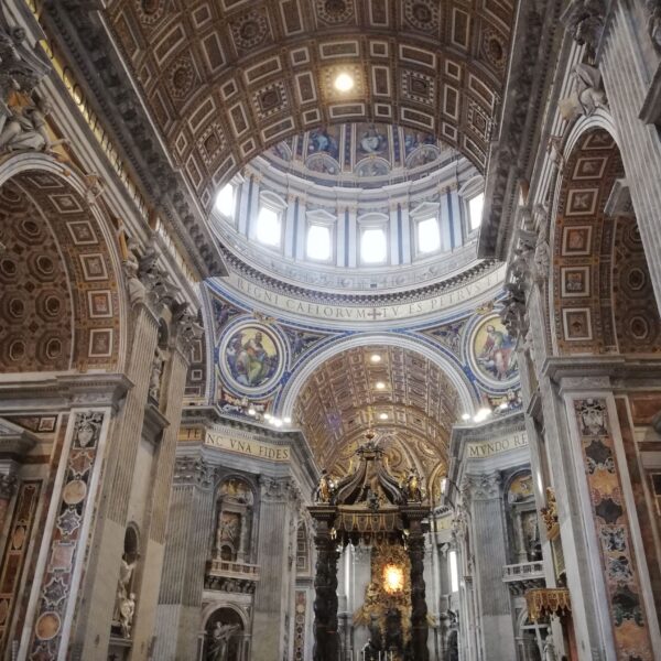 Basilique_Saint_Pierre_Rome_Vatican_credits@djami_leonardo-express.com